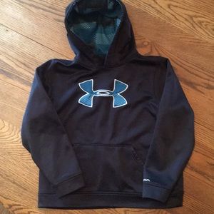 Youth Under Armour sweatshirt, black
